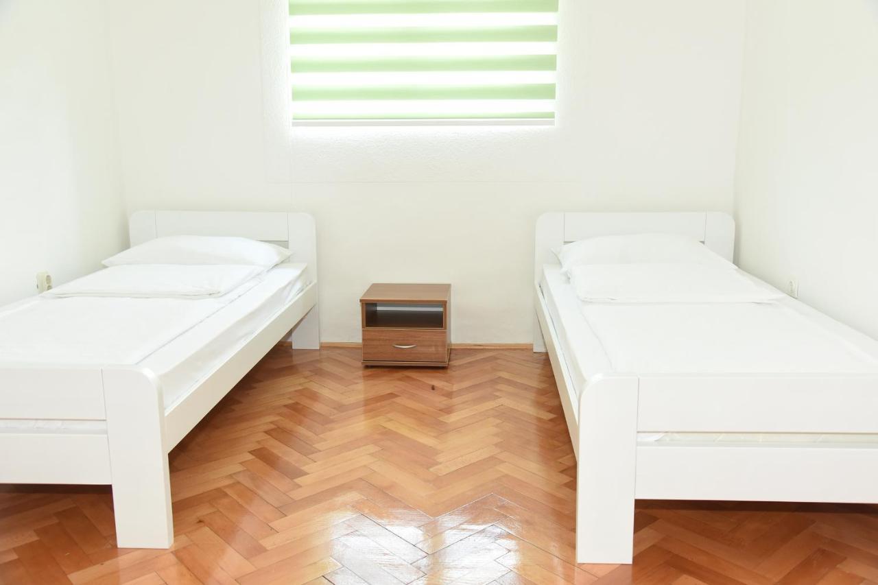 Np Sutjeska Paviljon A Hotel Tjentiste Luaran gambar