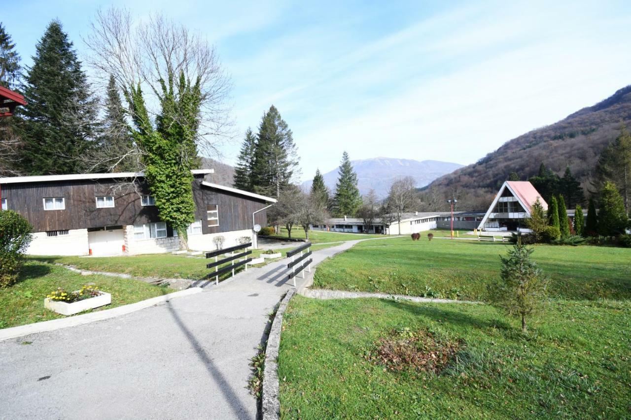 Np Sutjeska Paviljon A Hotel Tjentiste Luaran gambar